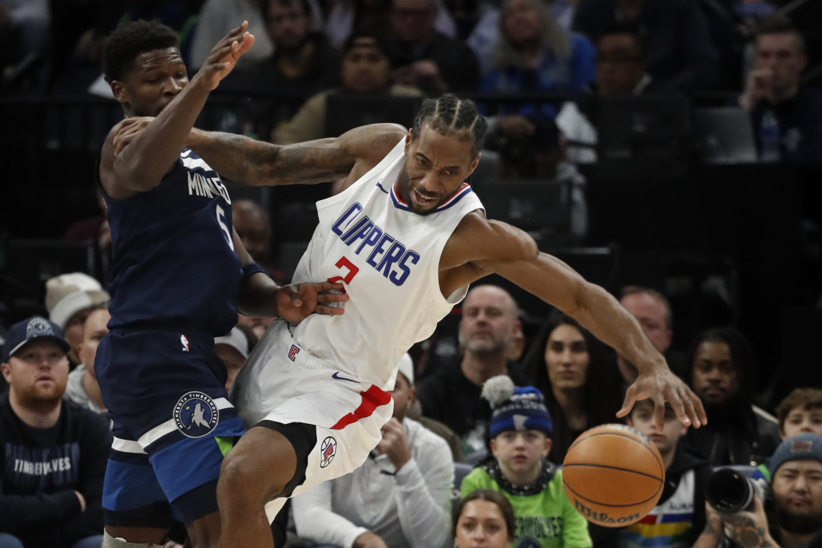 Anthony Edwards defends Kawhi Leonard